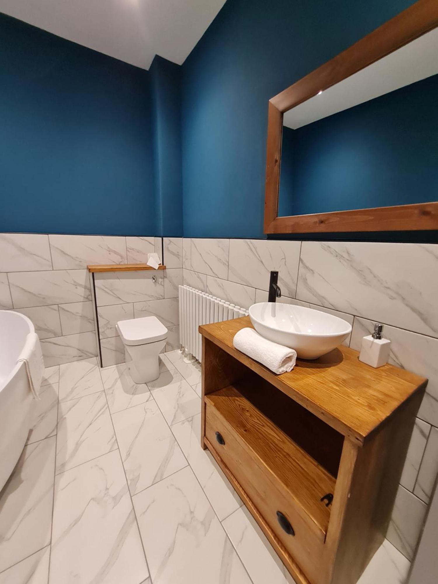 4 Bedroom Luxury House. Bike Park Wales. Secure Bike Store. Brecon Beacons Dowlais Esterno foto